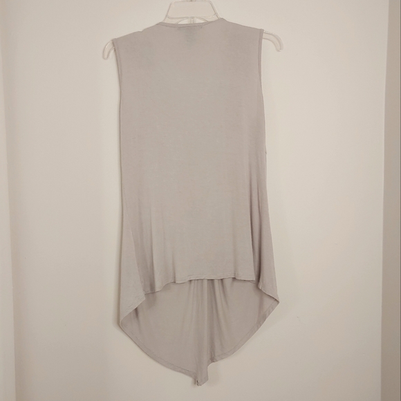 Rain Y2k grey beaded sleeveless top. Size L - Picture 4 of 5